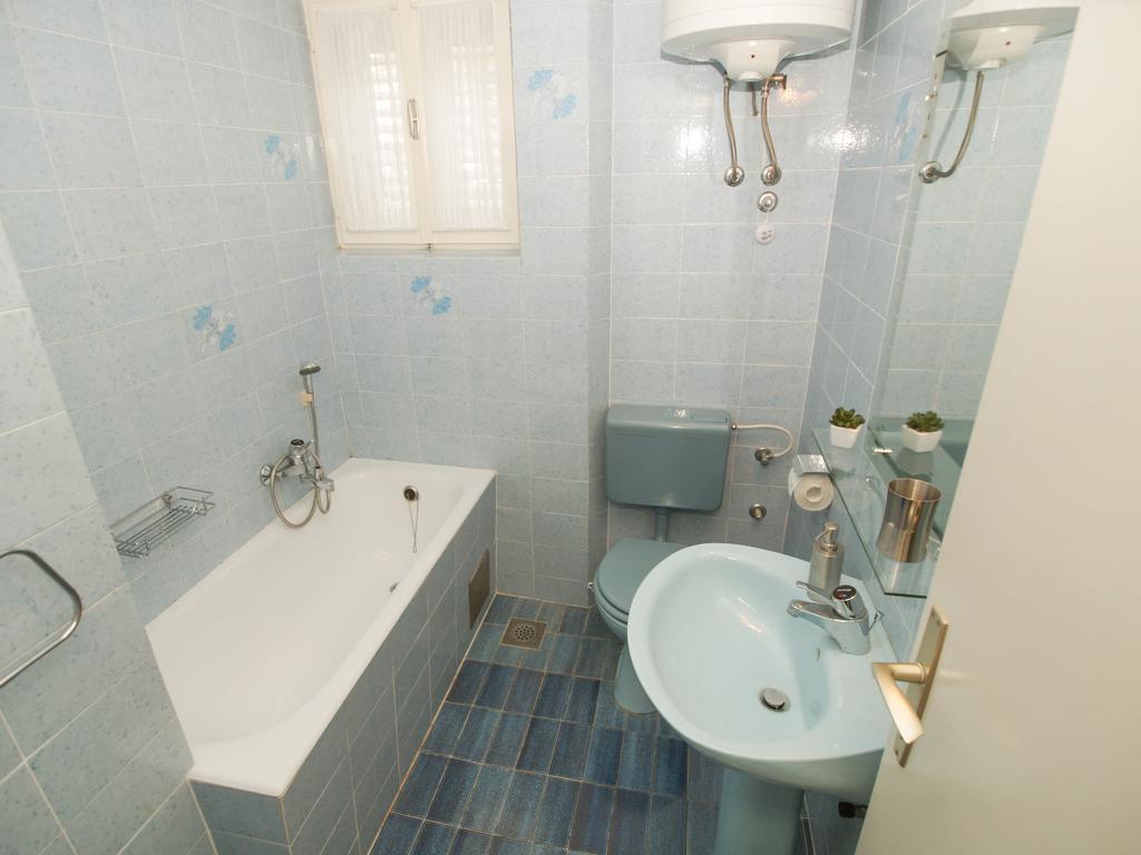 Apartments And Rooms Villa Dona 马卡尔斯卡 外观 照片