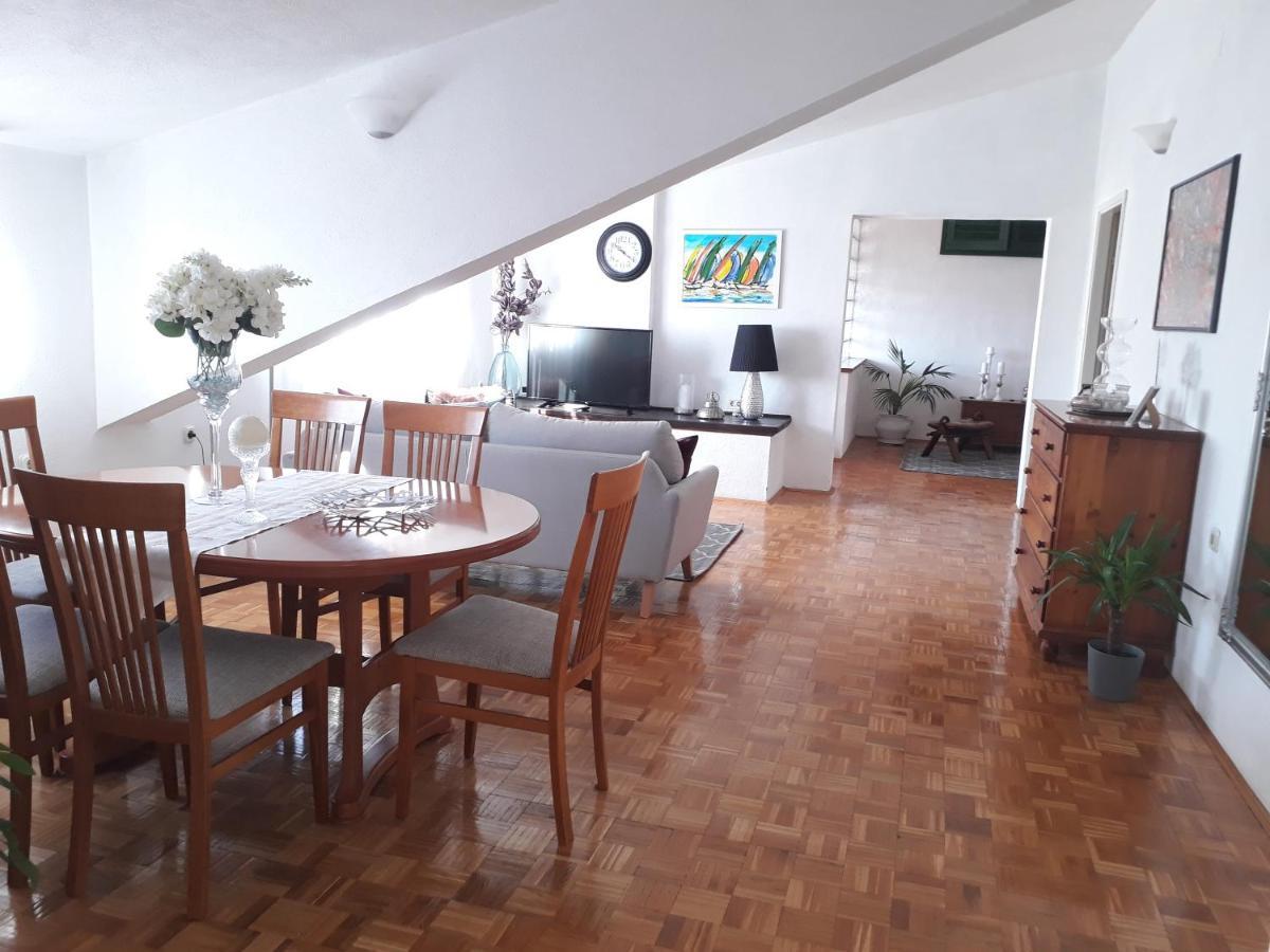 Apartments And Rooms Villa Dona 马卡尔斯卡 外观 照片